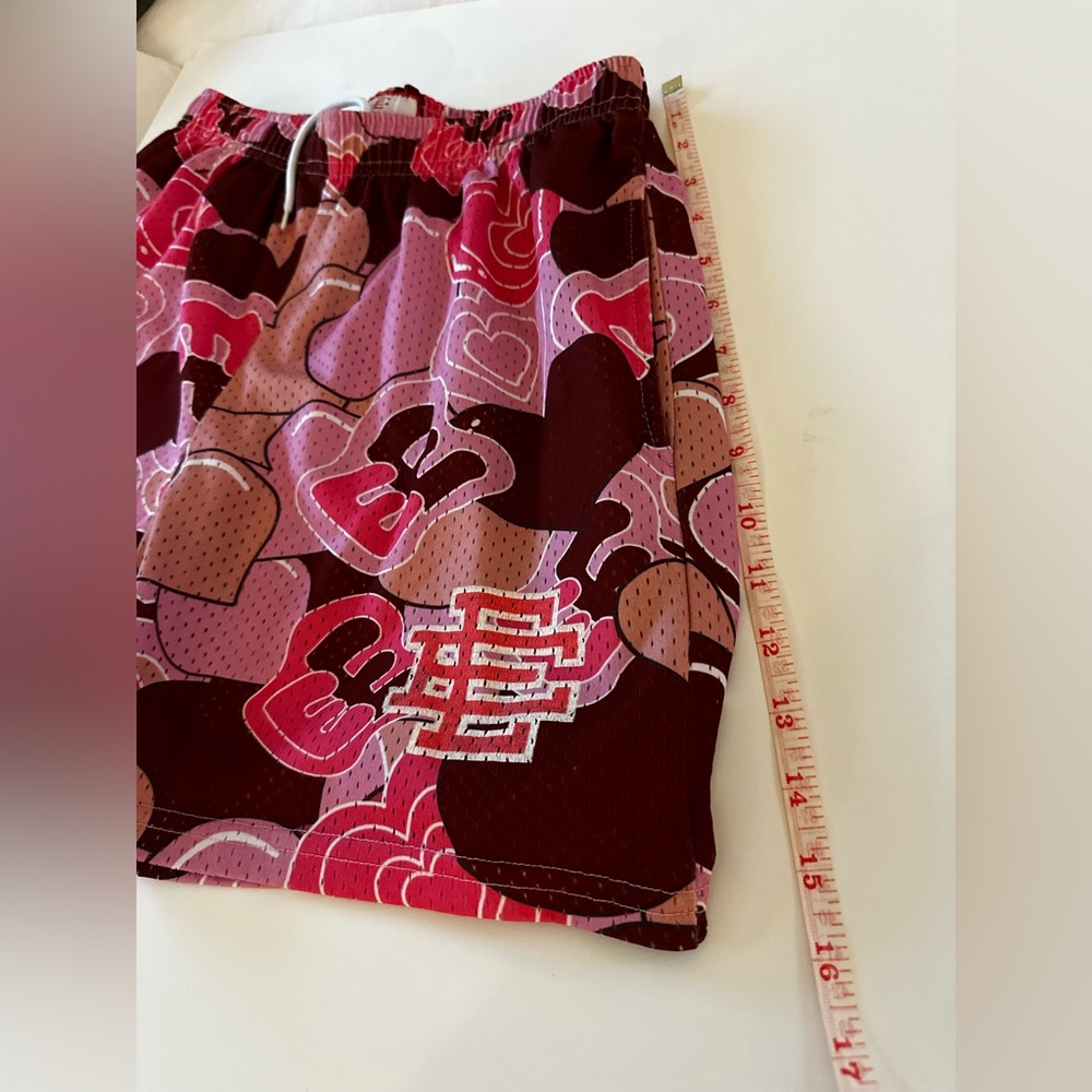 Eric Emanuel EE Basic Short "Pink Heart" Sweat sh… - image 7